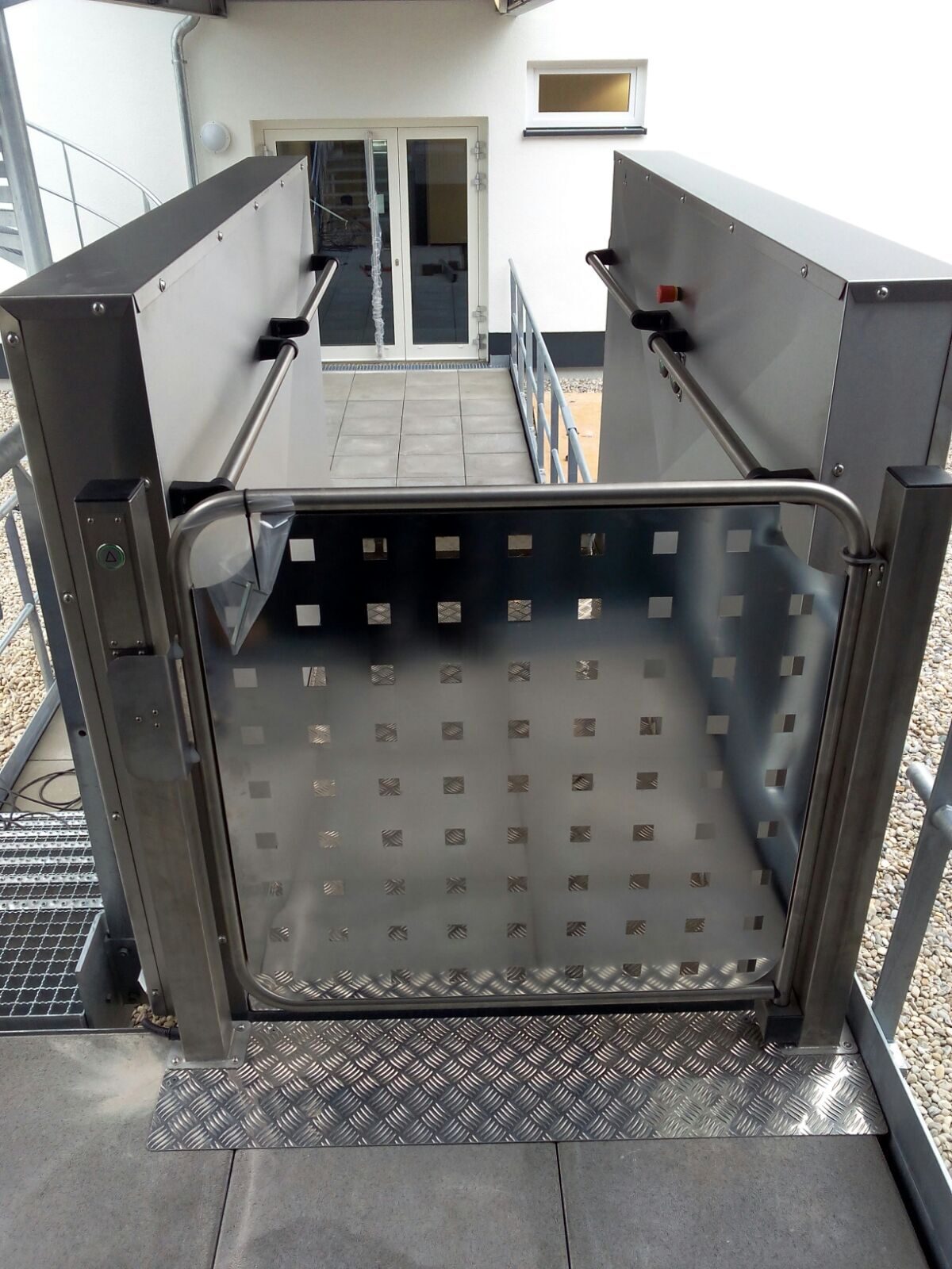 Rollstuhllift Mb 1300 – Foto 4