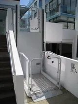 Strategos Superior &ndash; Senkrechtlift – Foto 11